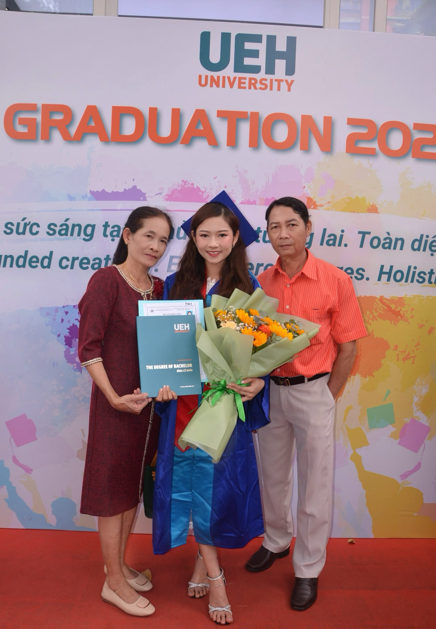 Mình thật may mắn khi nhận được sự quan tâm và những lời động viên từ mọi người. Đó không chỉ là những phản hồi tích cực, mà còn là niềm hạnh phúc lớn lao khi biết rằng câu chuyện của mình có thể truyền cảm hứng và lan toả giá trị tích cực đến nhiều người.” Nguyên chia sẻ.