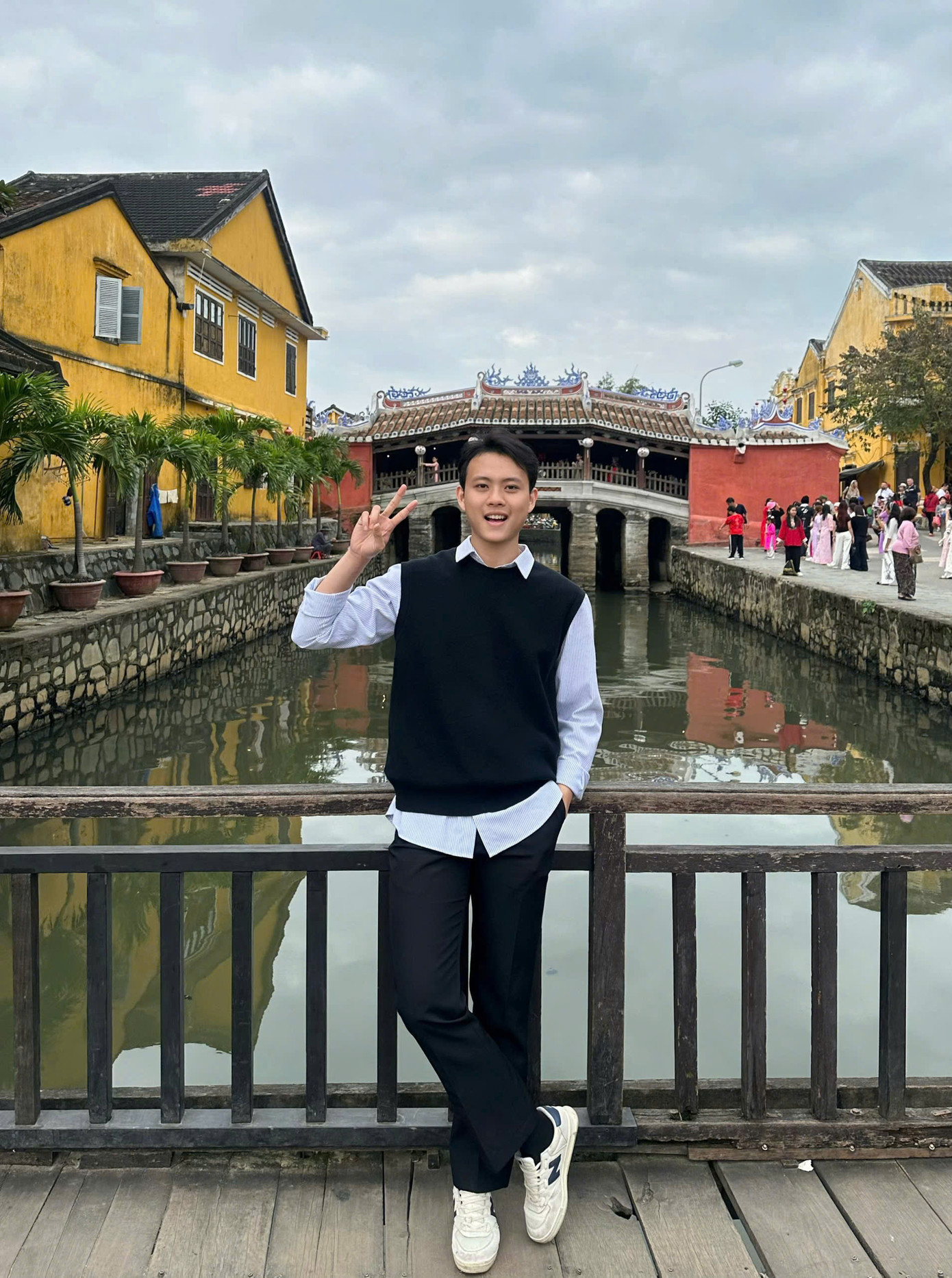 Hoàng Văn Hải Nam (sinh năm 2005) - Sinh viên Trường Đại học Kinh tế, Đại học Đà Nẵng.