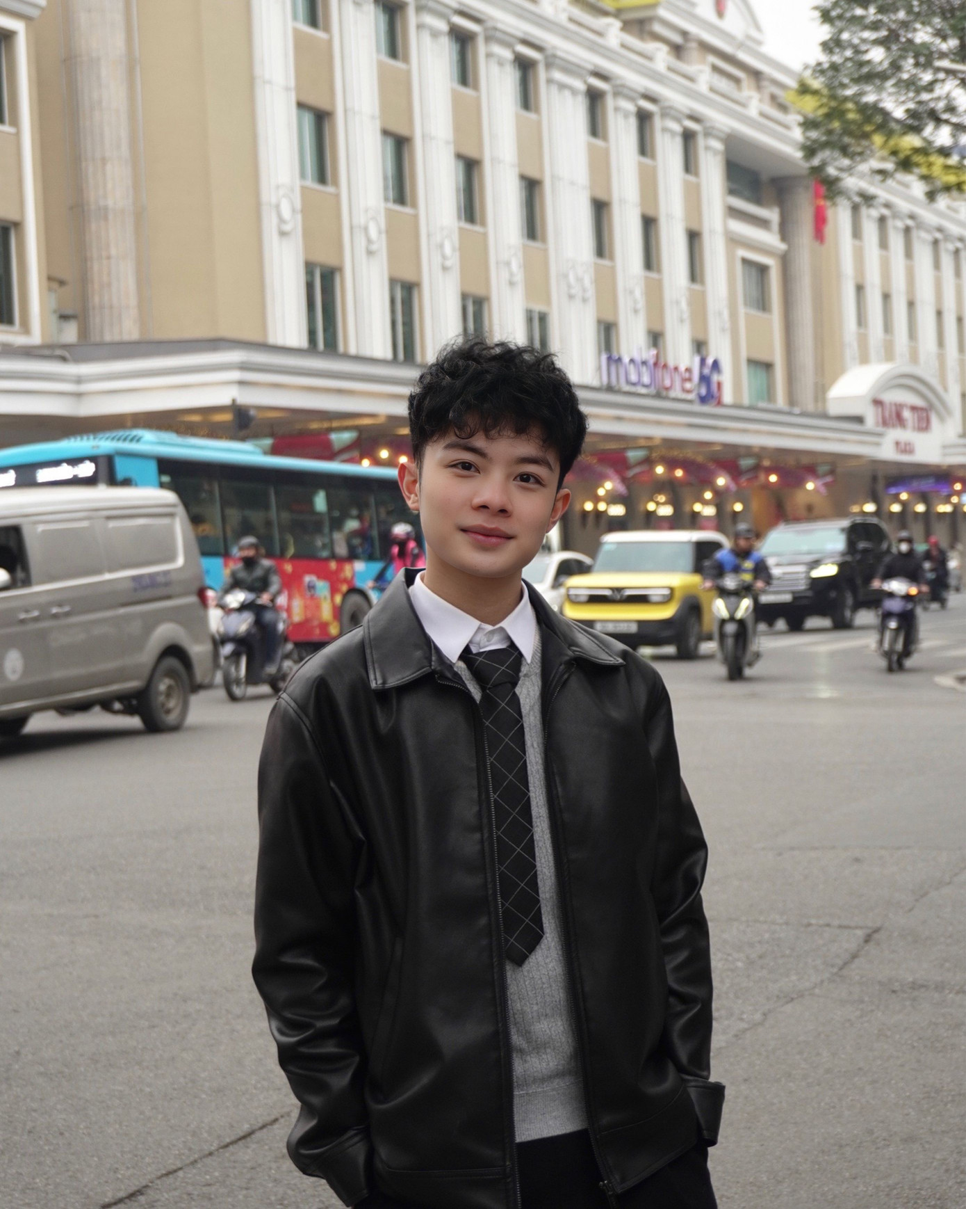 Ngọc Hiệp khẳng định: “Nếu bạn không chỉn chu thì khi đấy, bạn mới áp lực.” Ngọc Hiệp khẳng định: “Nếu bạn không chỉn chu thì khi đấy, bạn mới áp lực.”