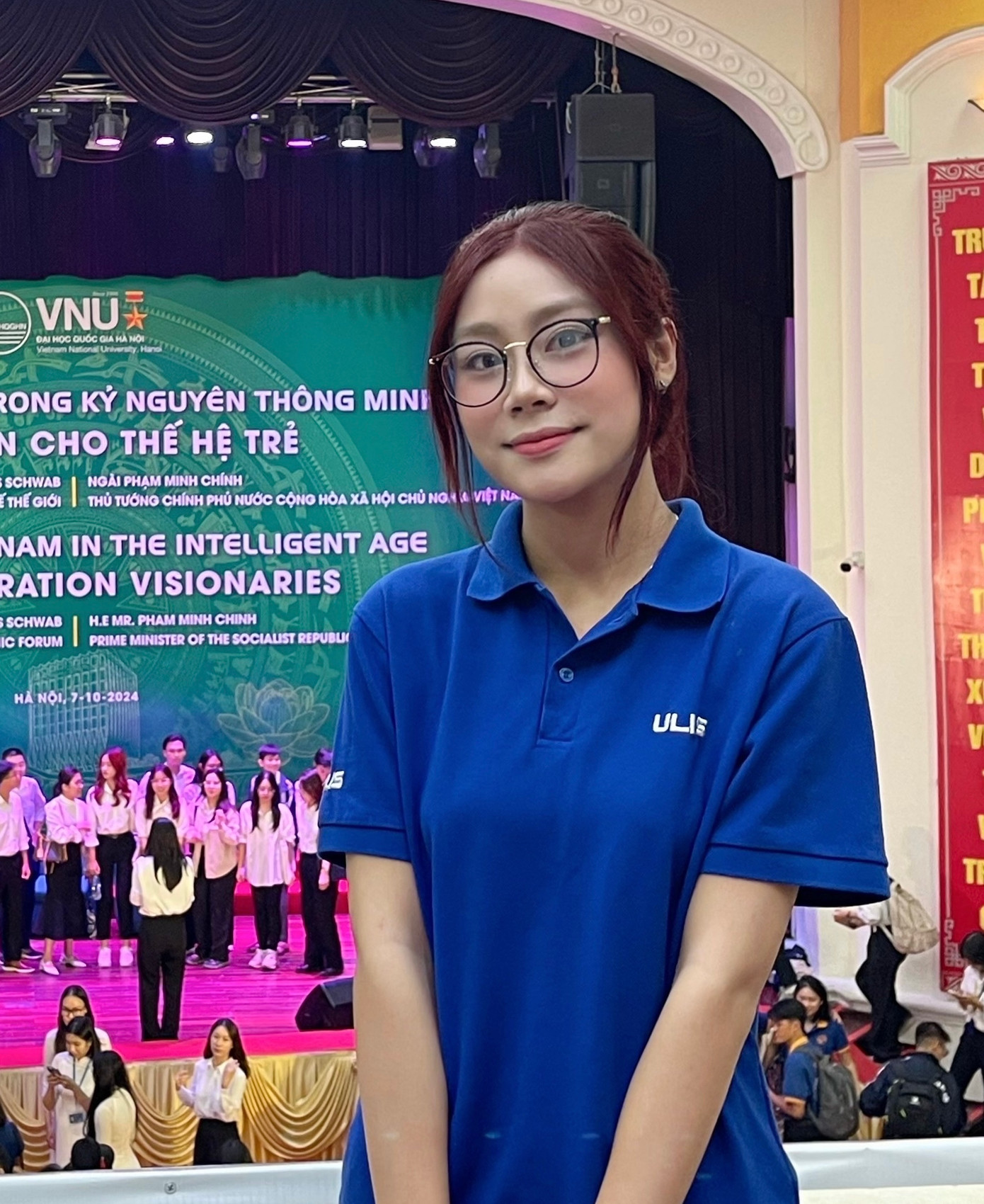 Đỗ Thu Trang (sinh năm 2005) là sinh viên năm hai Trường Đại học Ngoại ngữ (ULIS) - Đại học Quốc gia Hà Nội. Đỗ Thu Trang (sinh năm 2005) là sinh viên năm hai Trường Đại học Ngoại ngữ (ULIS) - Đại học Quốc gia Hà Nội.