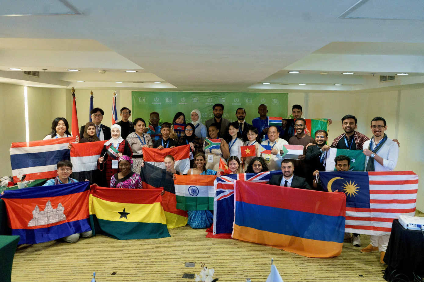 Future Leaders Assembly Indonesia 2025 với chủ đề “Empowering Youth for a Sustainable Future” - Trao quyền cho thanh niên vì một tương lai bền vững. Future Leaders Assembly Indonesia 2025 với chủ đề “Empowering Youth for a Sustainable Future” - Trao quyền cho thanh niên vì một tương lai bền vững.