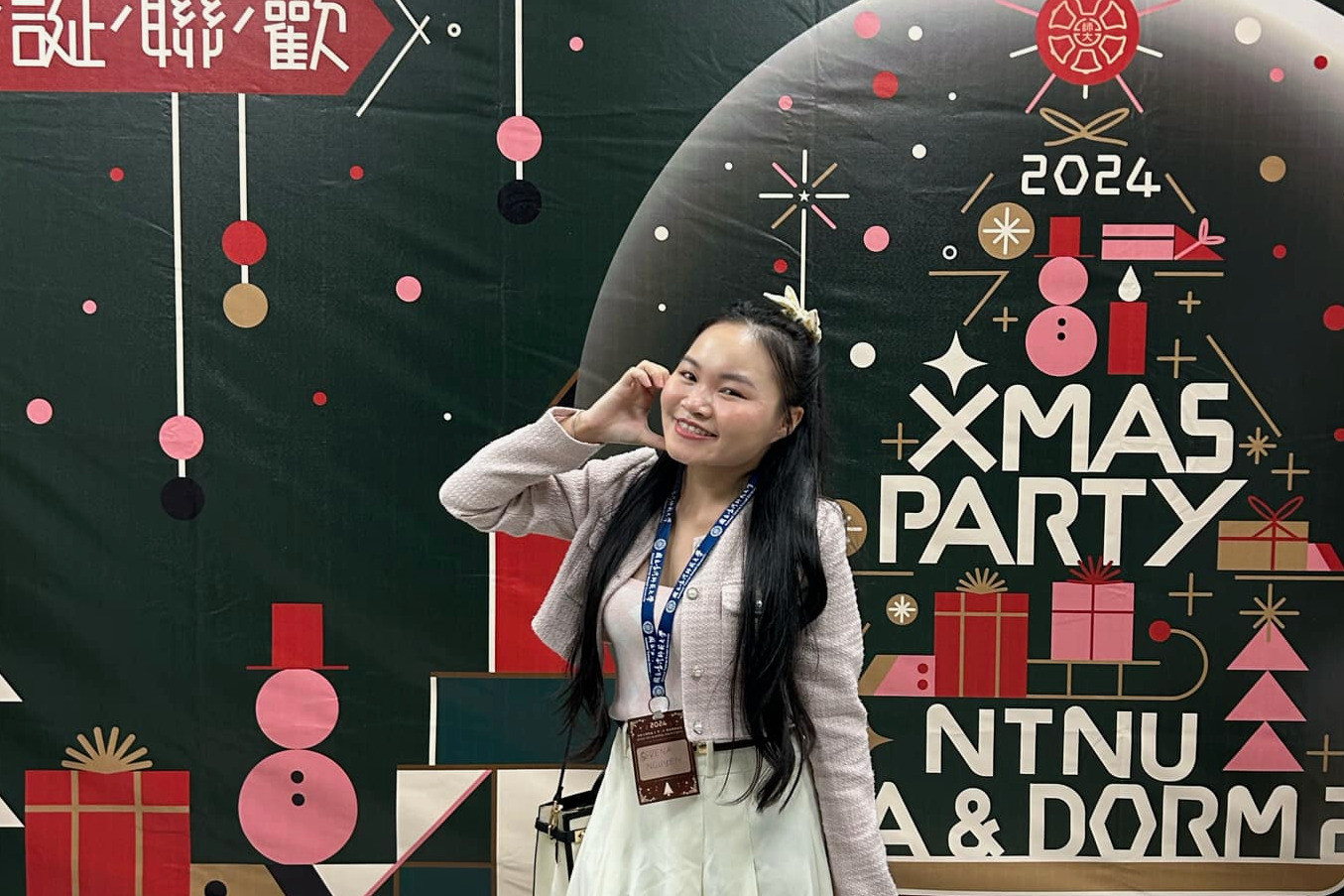 Nguyễn Thị Bình (Serena Nguyễn) tại trường đại học ở thành phố Đài Bắc.