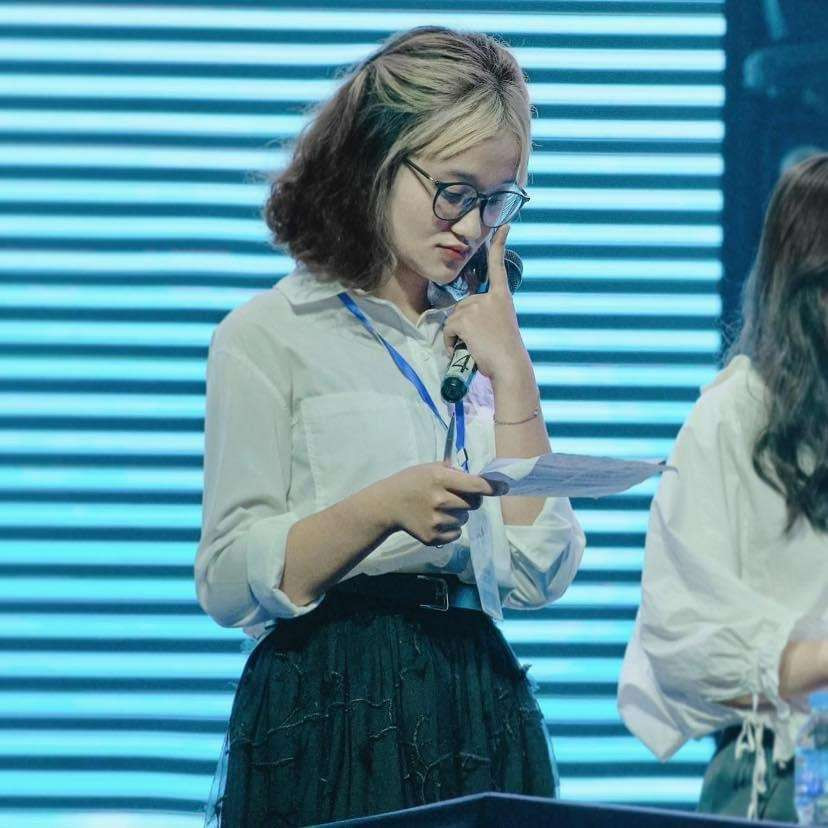 Đằng sau hình ảnh một “nữ siêu anh hùng” là một cô gái tràn đầy đam mê và không ngừng nỗ lực mỗi ngày.