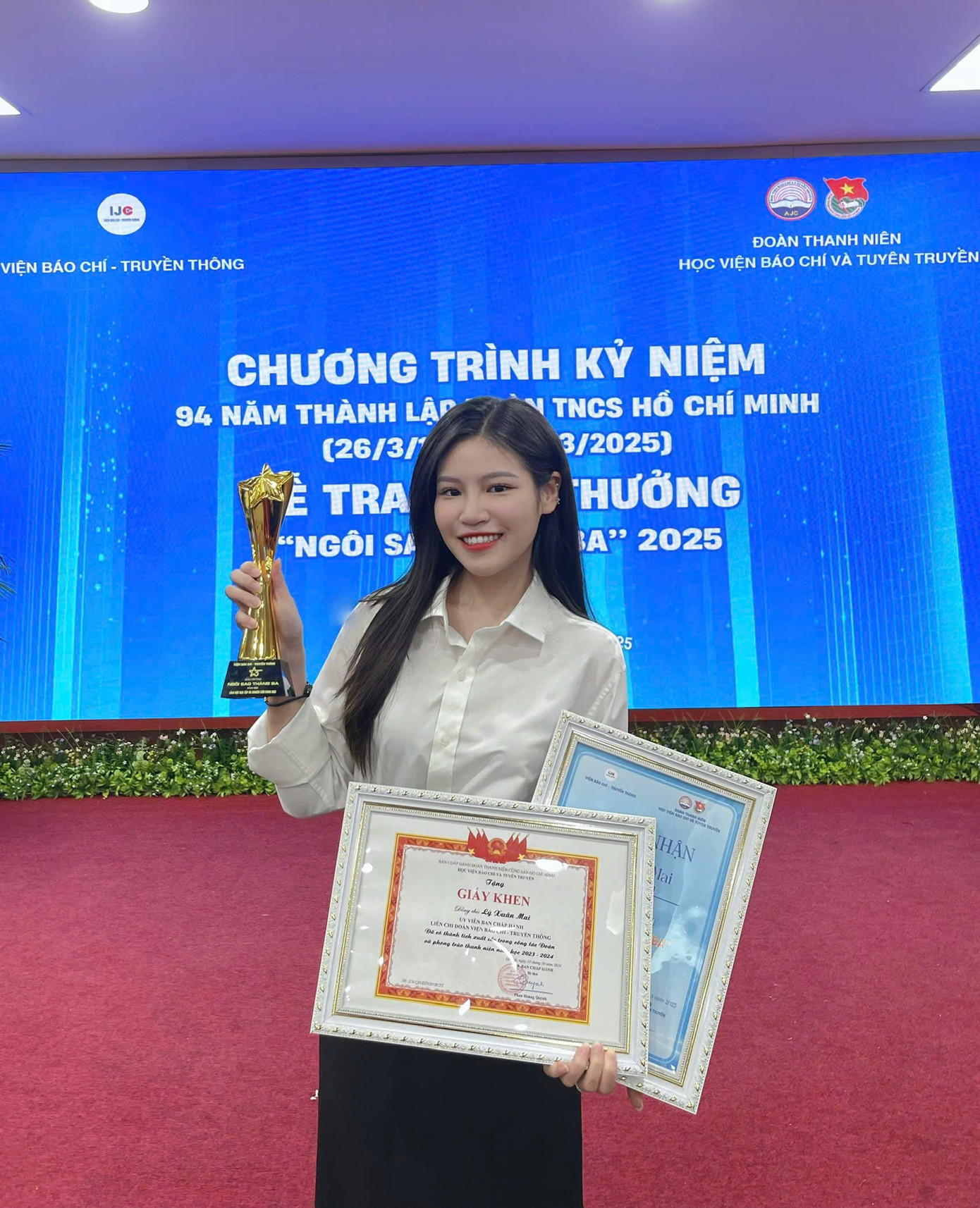 Lý Xuân Mai - sinh viên ngành Báo Ảnh, Học viện Báo chí và Tuyên truyền nhận danh hiệu “Ngôi sao tháng Ba” năm 2025. Lý Xuân Mai - sinh viên ngành Báo Ảnh, Học viện Báo chí và Tuyên truyền nhận danh hiệu “Ngôi sao tháng Ba” năm 2025.