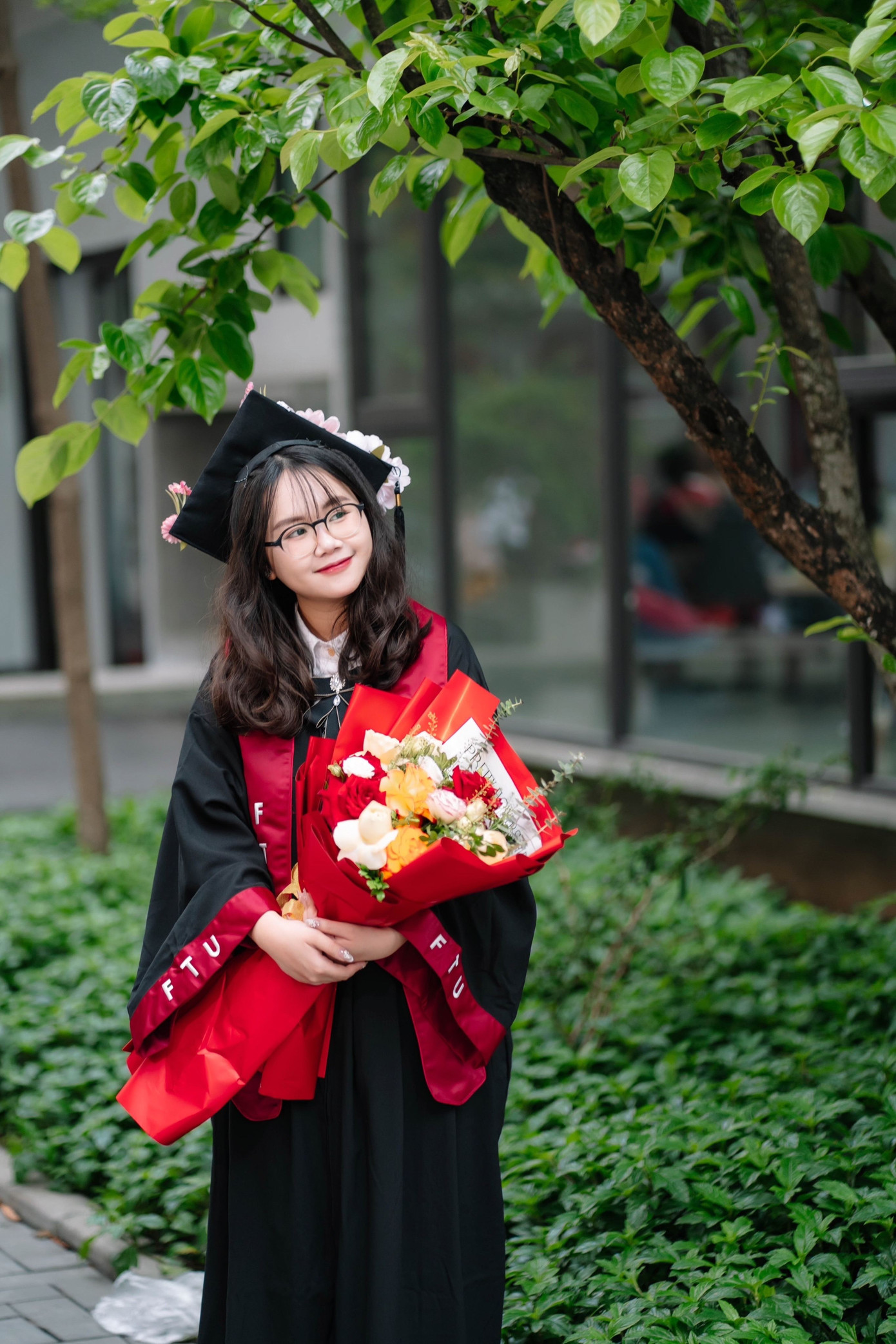 Nguyễn Thị Linh Đan (sinh năm 2003) theo học ngành Kinh tế quốc tế - Trường Đại học Ngoại thương. Nguyễn Thị Linh Đan (sinh năm 2003) theo học ngành Kinh tế quốc tế - Trường Đại học Ngoại thương.