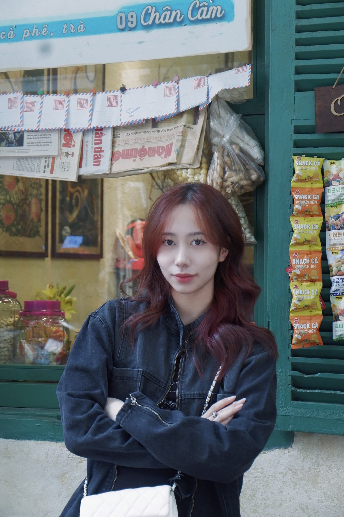 Việc bắt đầu hình thành thói quen đọc sách đã giúp Kim Oanh mở mang được nhiều kiến thức bổ ích ( Ảnh NVCC) Việc bắt đầu hình thành thói quen đọc sách đã giúp Kim Oanh mở mang được nhiều kiến thức bổ ích ( Ảnh NVCC)