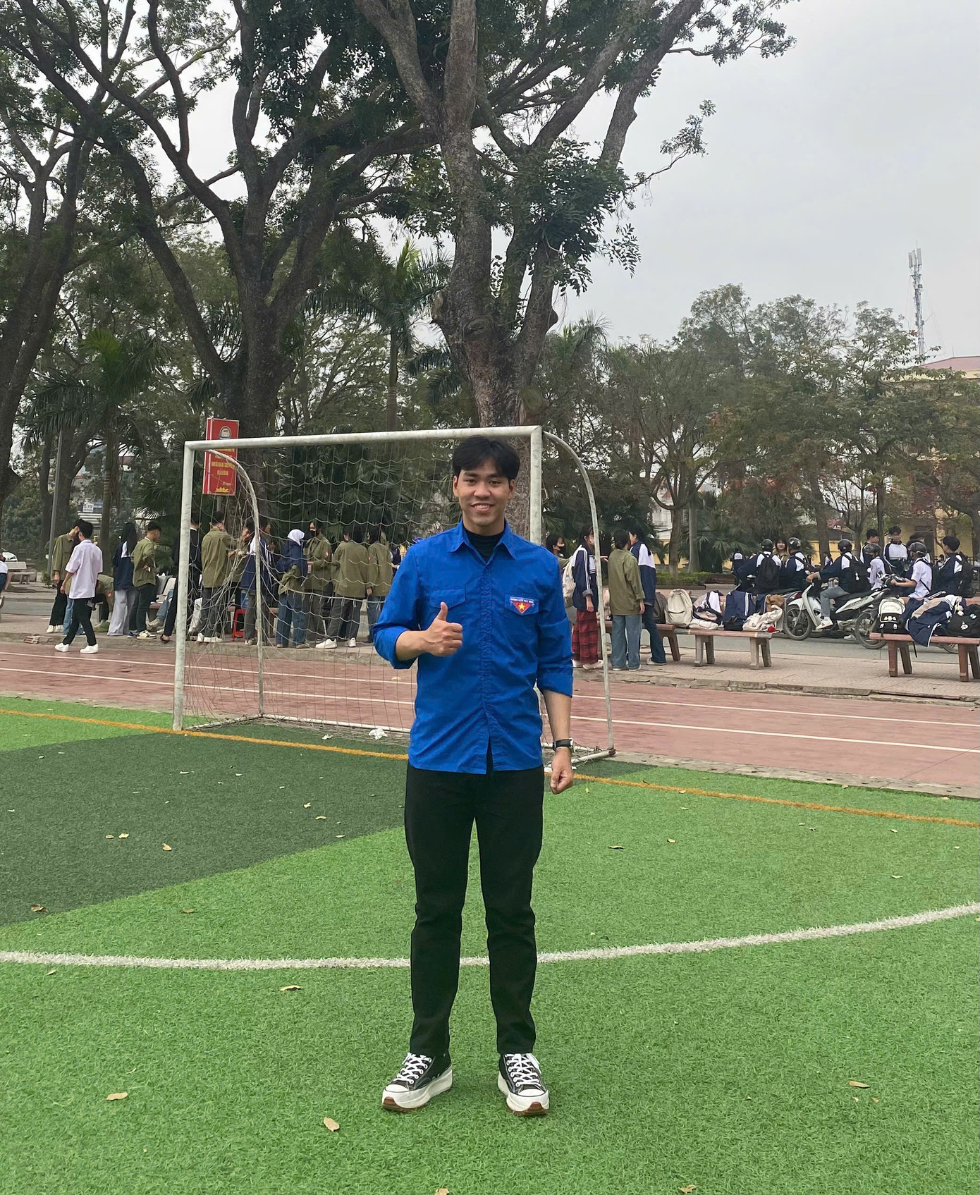 Trịnh Đình Thái, sinh viên năm 3 Trường Cao đẳng Dược Trung ương Hải Dương. Trịnh Đình Thái, sinh viên năm 3 Trường Cao đẳng Dược Trung ương Hải Dương.