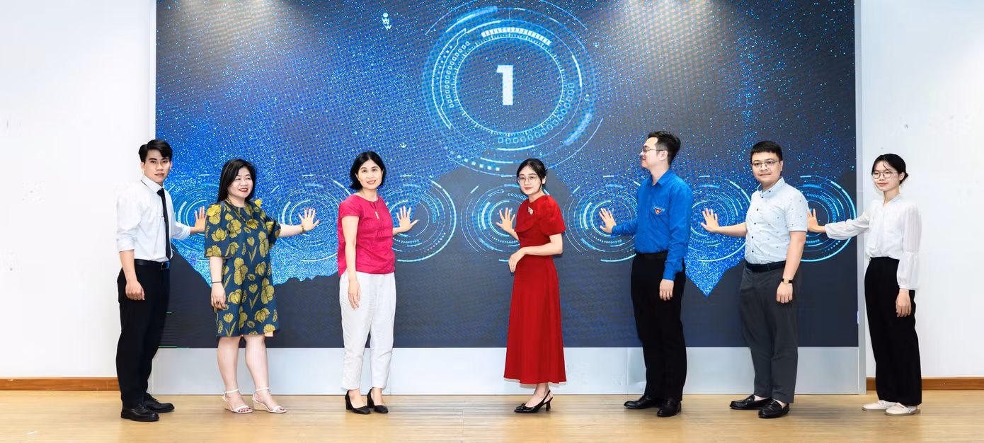 Hồng Quân phát động cuộc thi HR Sandbox 2025. Hồng Quân phát động cuộc thi HR Sandbox 2025.