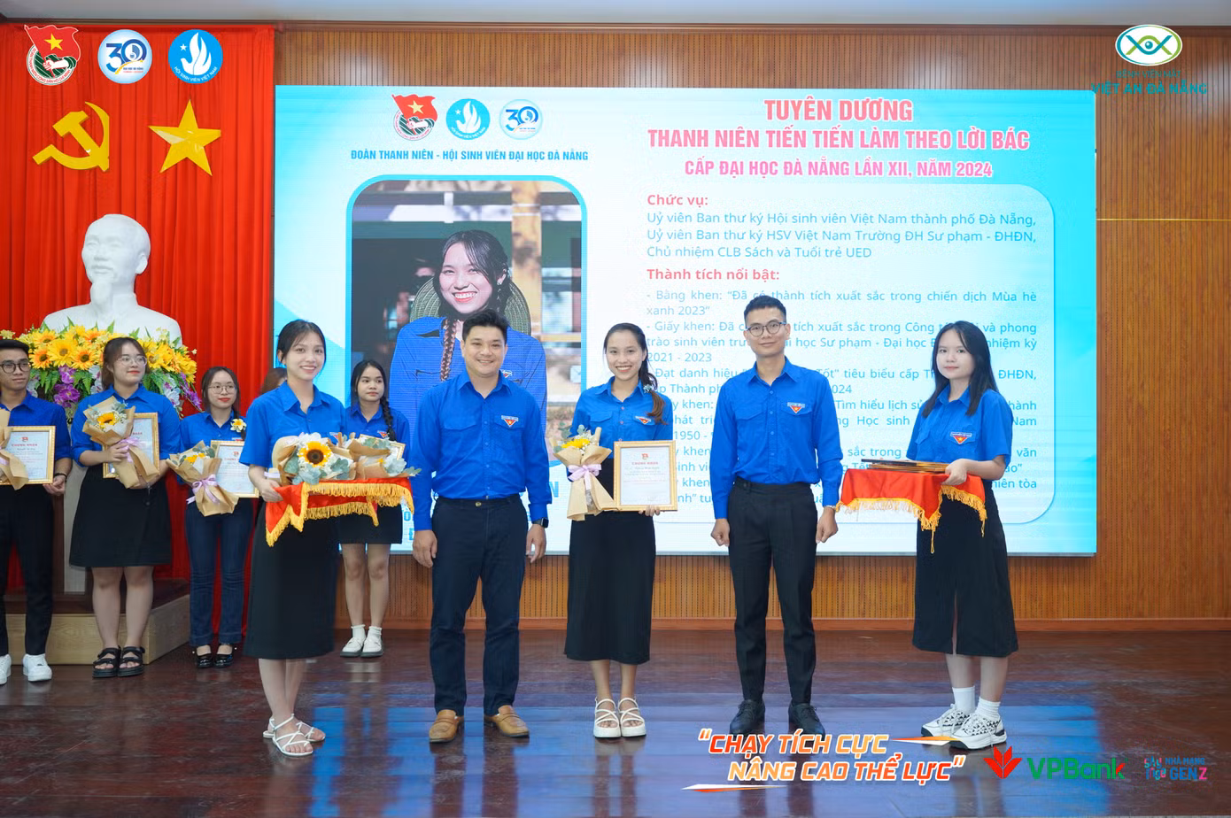 Đạt danh hiệu “Thanh niên tiên tiến làm theo lời Bác” cấp Đại học Đà Nẵng.