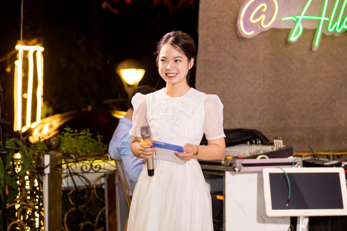 MC Hồng Hoa tại mini show _Thu Hà Nội_