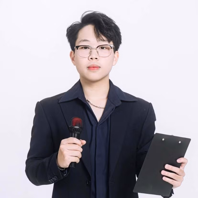 Quá trình chuẩn bị cho cuộc thi đã giúp Hoàng Tú hiểu rõ hơn về lĩnh vực phát thanh, từ đó trân trọng hơn những nỗ lực và kiến thức cần có của một phát thanh viên chuyên nghiệp. Quá trình chuẩn bị cho cuộc thi đã giúp Hoàng Tú hiểu rõ hơn về lĩnh vực phát thanh, từ đó trân trọng hơn những nỗ lực và kiến thức cần có của một phát thanh viên chuyên nghiệp.