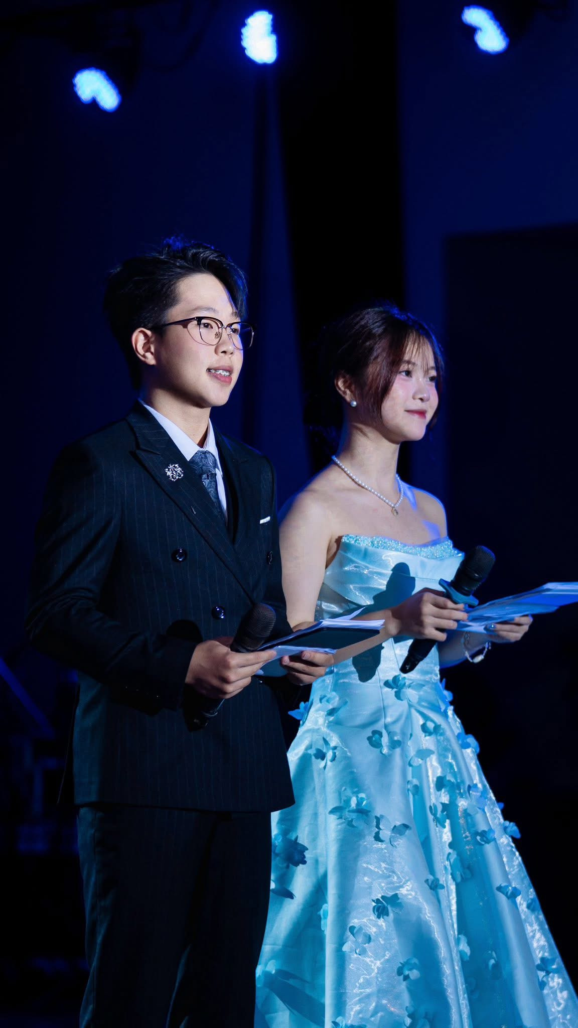 Hoàng Tú là nam MC được “chọn mặt gửi vàng” tại các sân khấu Đại học.