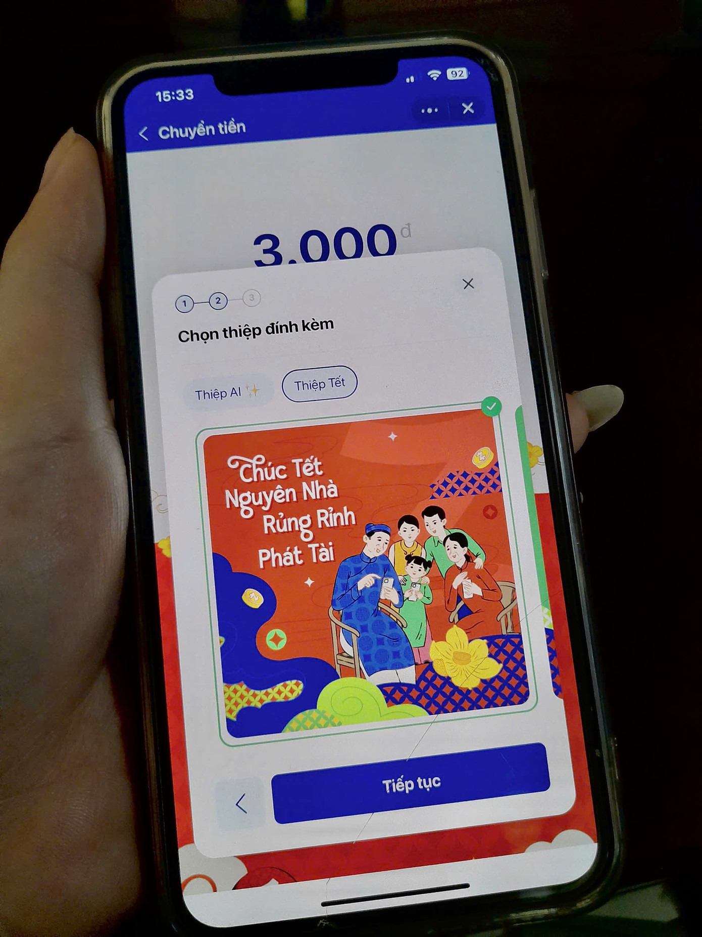 Những bao lì xì online kèm theo những lời chúc ý nghĩa (Ảnh: Thùy Trang Vũ)