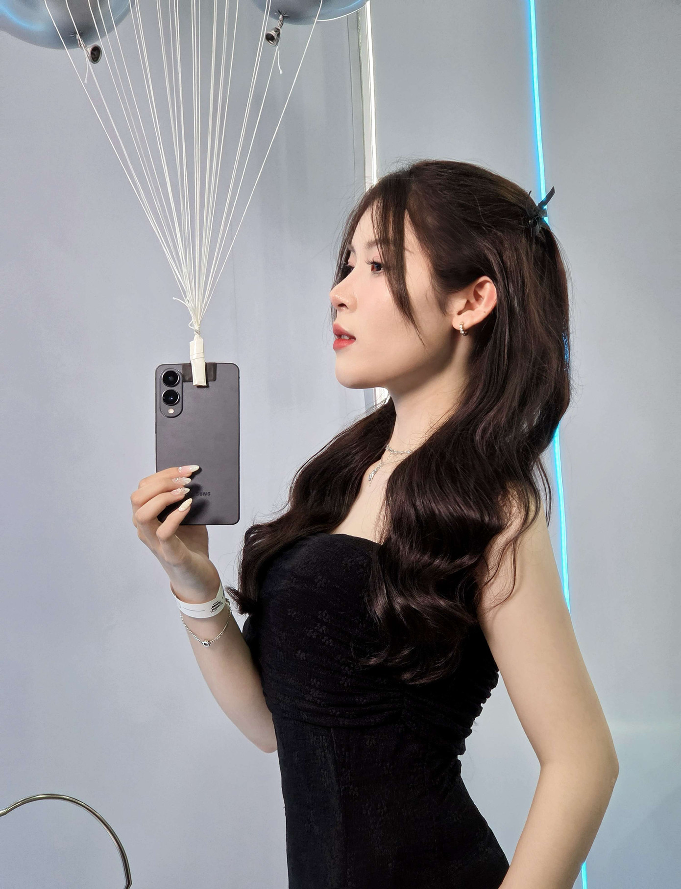 Luôn nỗ lực thử sức để mở rộng giới hạn của bản thân. Luôn nỗ lực thử sức để mở rộng giới hạn của bản thân.