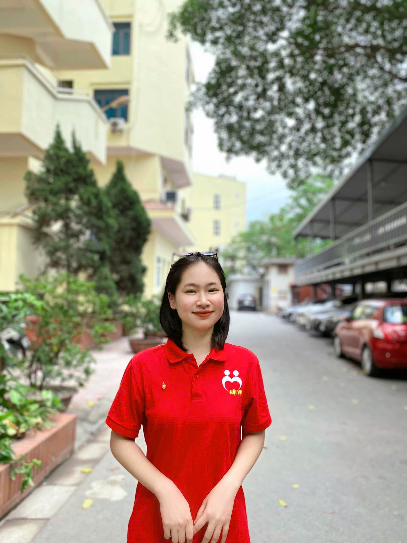 Chân dung Đỗ Thị Huệ, sinh viên năm 4, Học viện Hành chính và Quản trị công. Chân dung Đỗ Thị Huệ, sinh viên năm 4, Học viện Hành chính và Quản trị công.