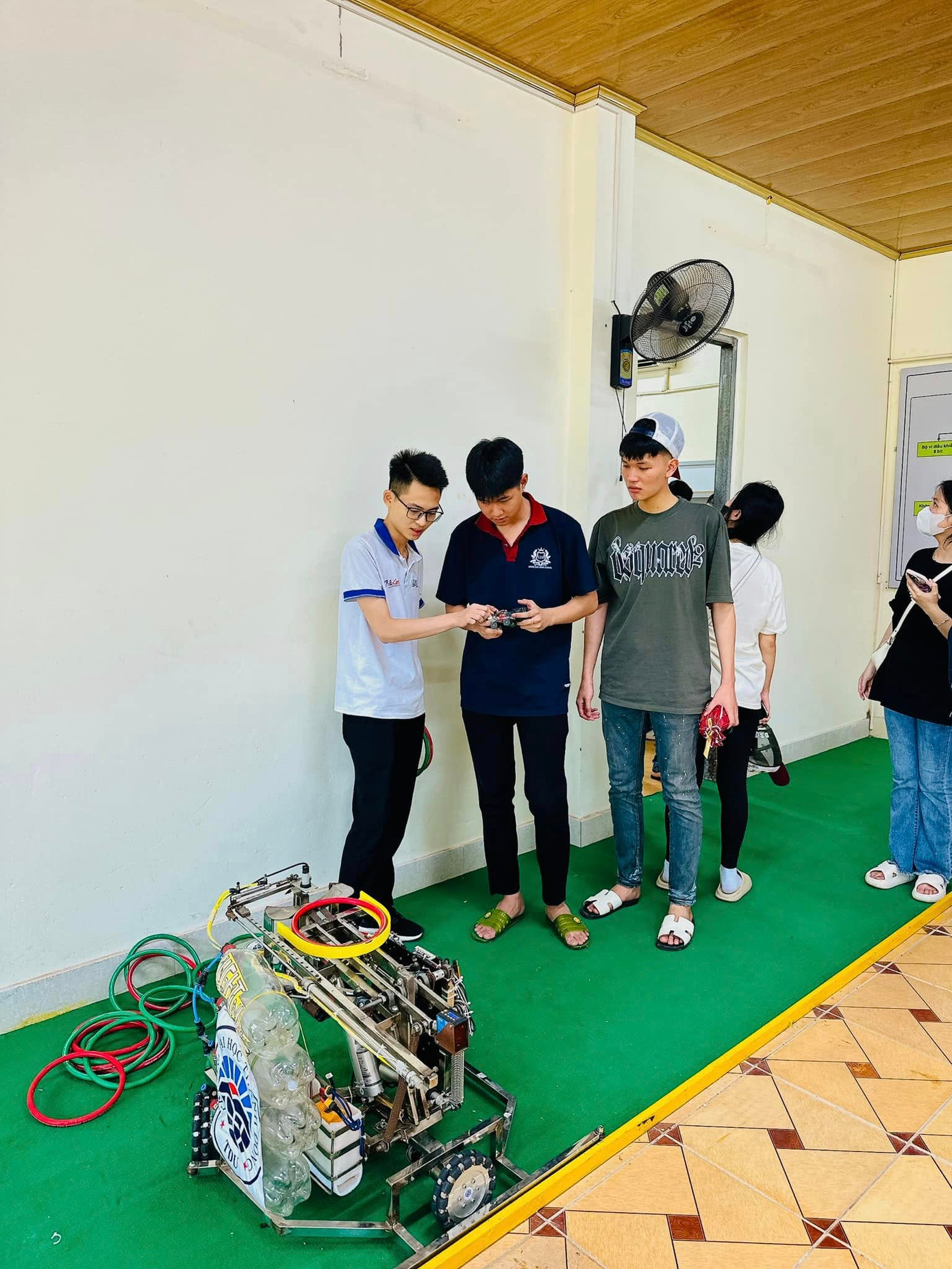 Thành An trải nghiệm chương trình "Một ngày làm sinh viên Trường Đại học Thành Đông". Thành An trải nghiệm chương trình "Một ngày làm sinh viên Trường Đại học Thành Đông".