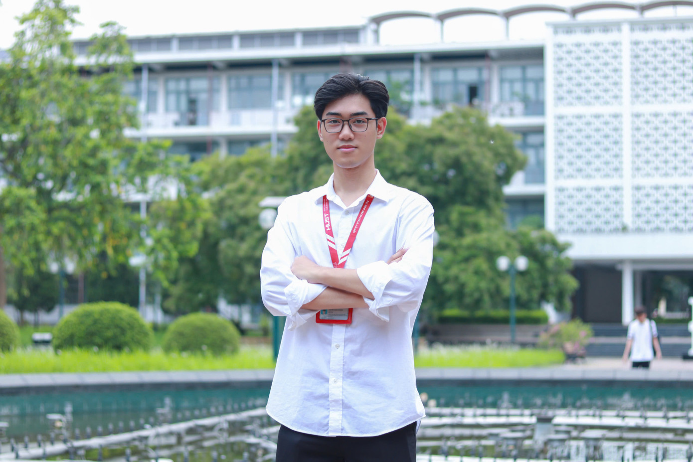 Nguyễn Minh Dương (sinh năm 2004) là sinh viên năm 3 ngành Khoa học dữ liệu và Trí tuệ nhân tạo – Đại học Bách khoa Hà Nội.