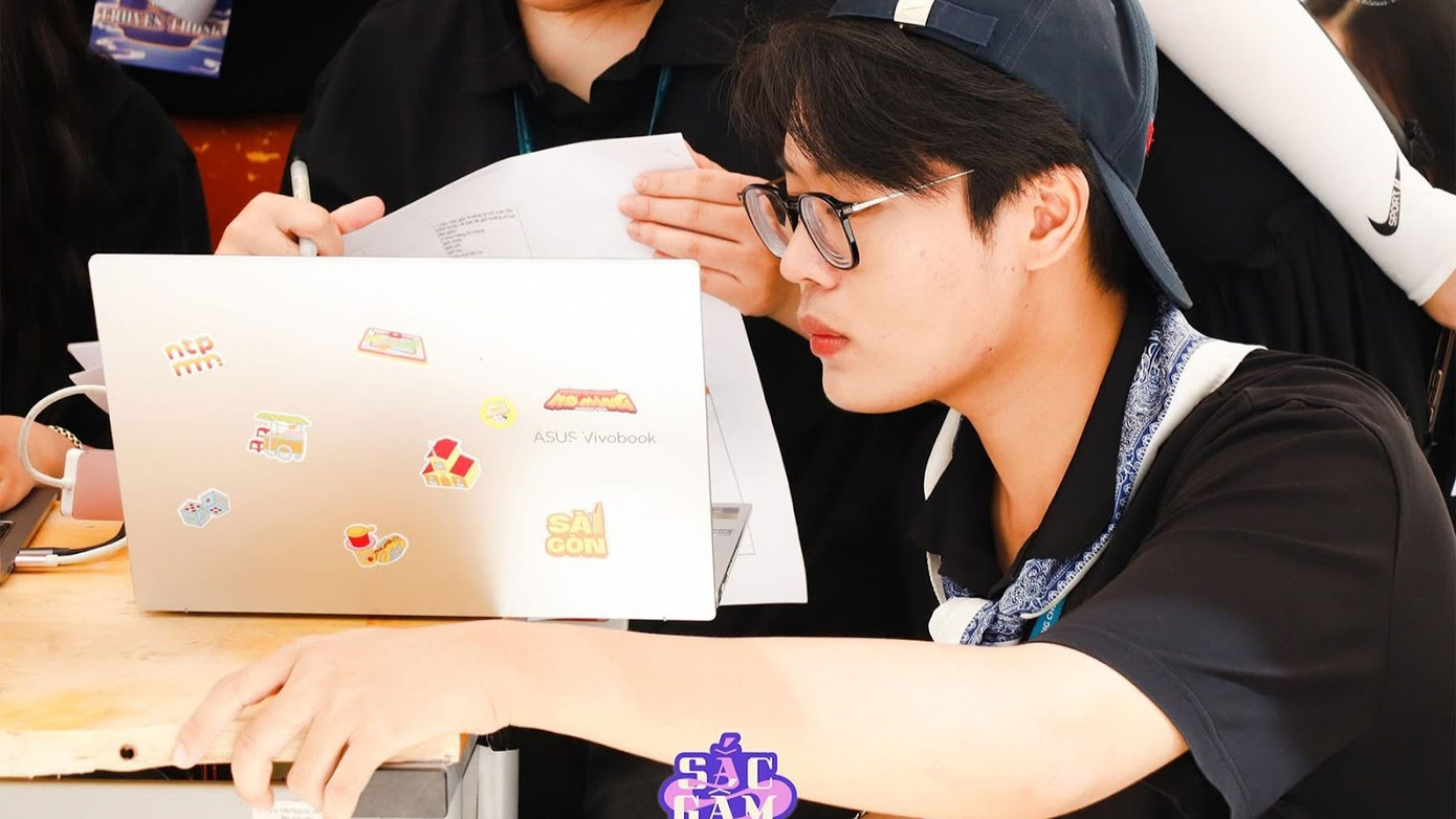 Duy Phúc giữ vai trò phụ trách chính mảng nội dung của Ban Truyền thông, Chương trình PR Xuân 2025 – SẮC GẤM, thuộc Khoa Quan hệ Công chúng – Truyền thông. Duy Phúc giữ vai trò phụ trách chính mảng nội dung của Ban Truyền thông, Chương trình PR Xuân 2025 – SẮC GẤM, thuộc Khoa Quan hệ Công chúng – Truyền thông.