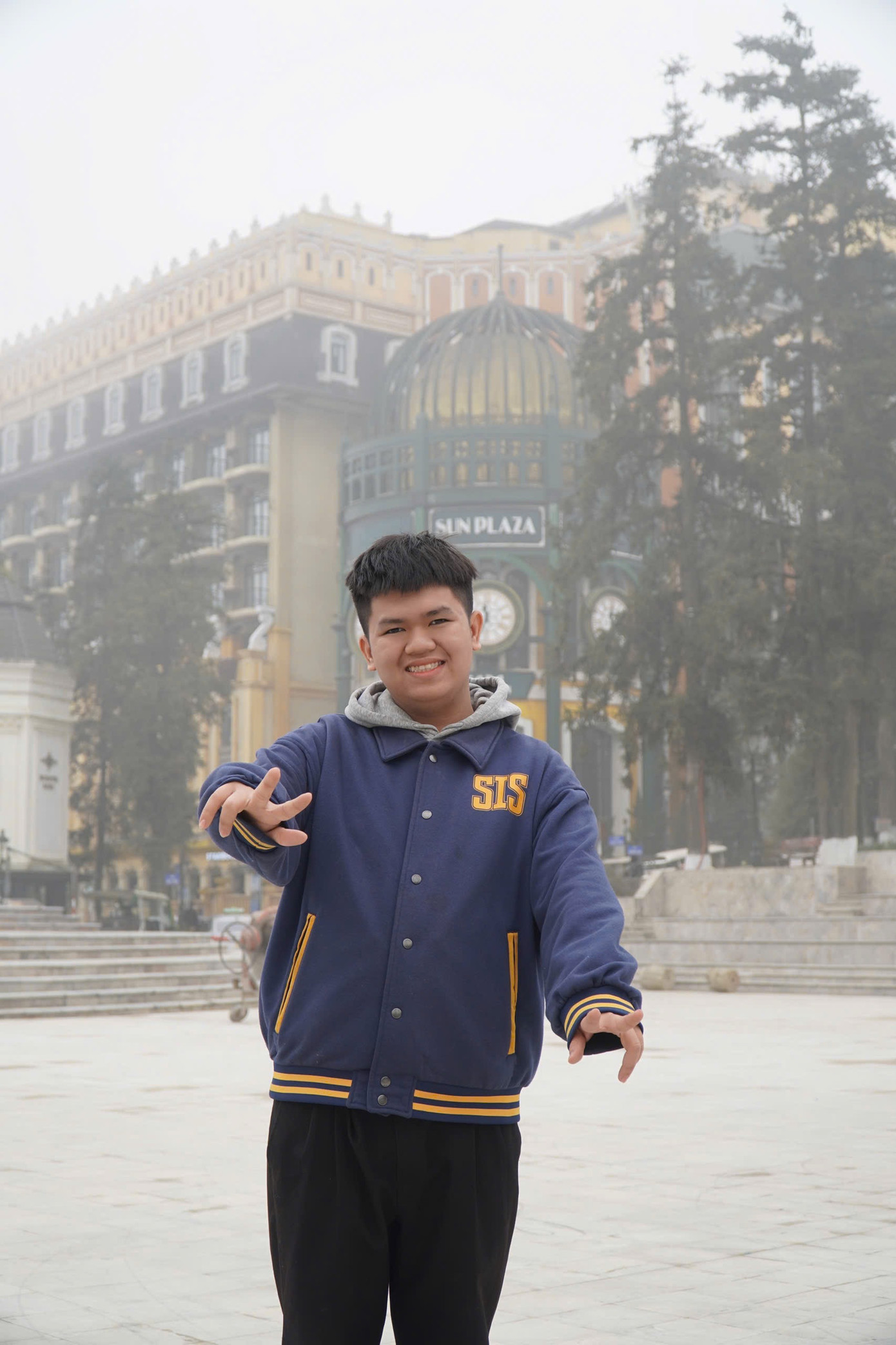 Ngô Việt Bắc tham gia chiến dịch tình nguyện Đông ấm tại tỉnh Lai Châu.