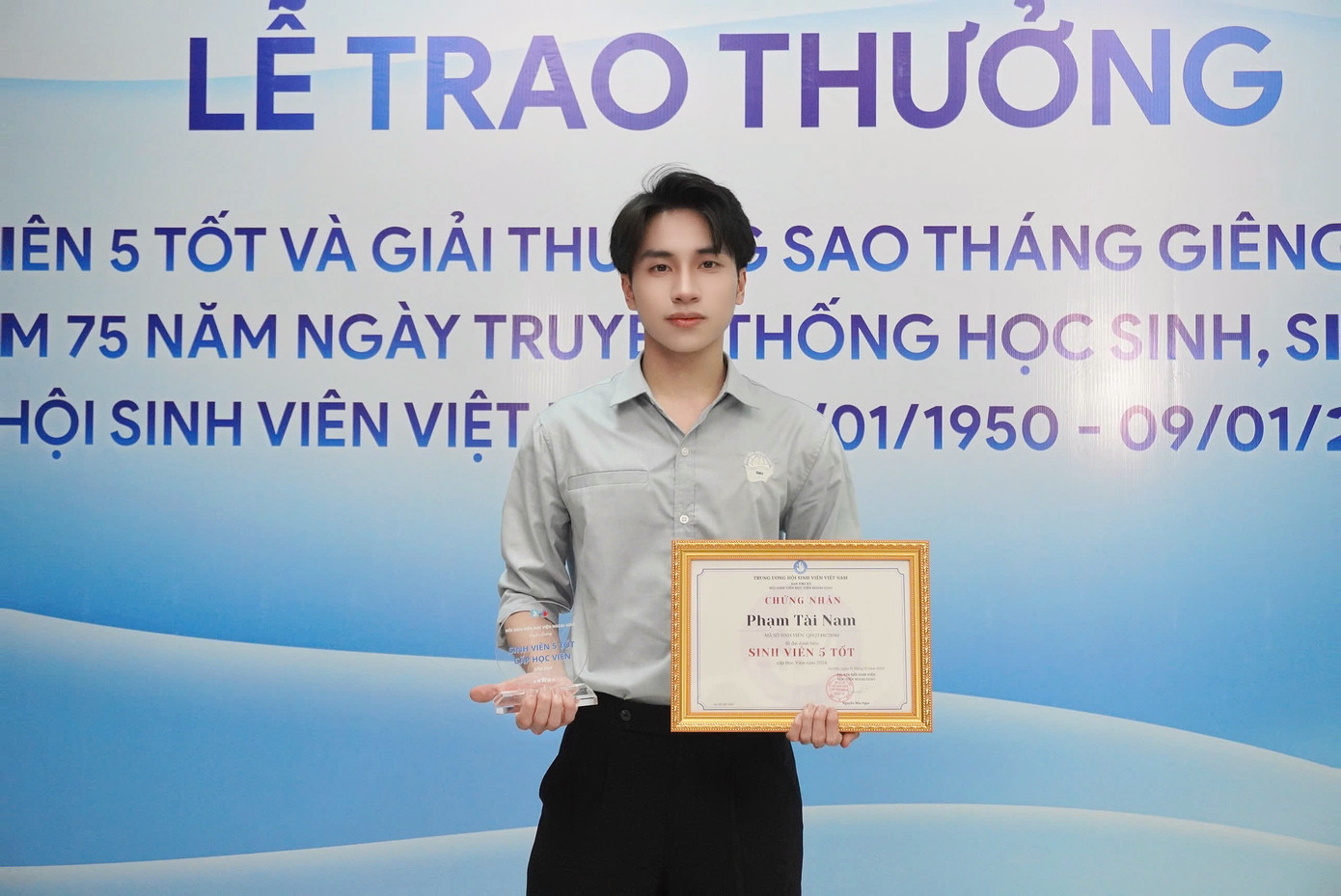 Khoảnh khắc Tài Nam chinh phục cột mốc đáng nhớ trong hành trình của bản thân.