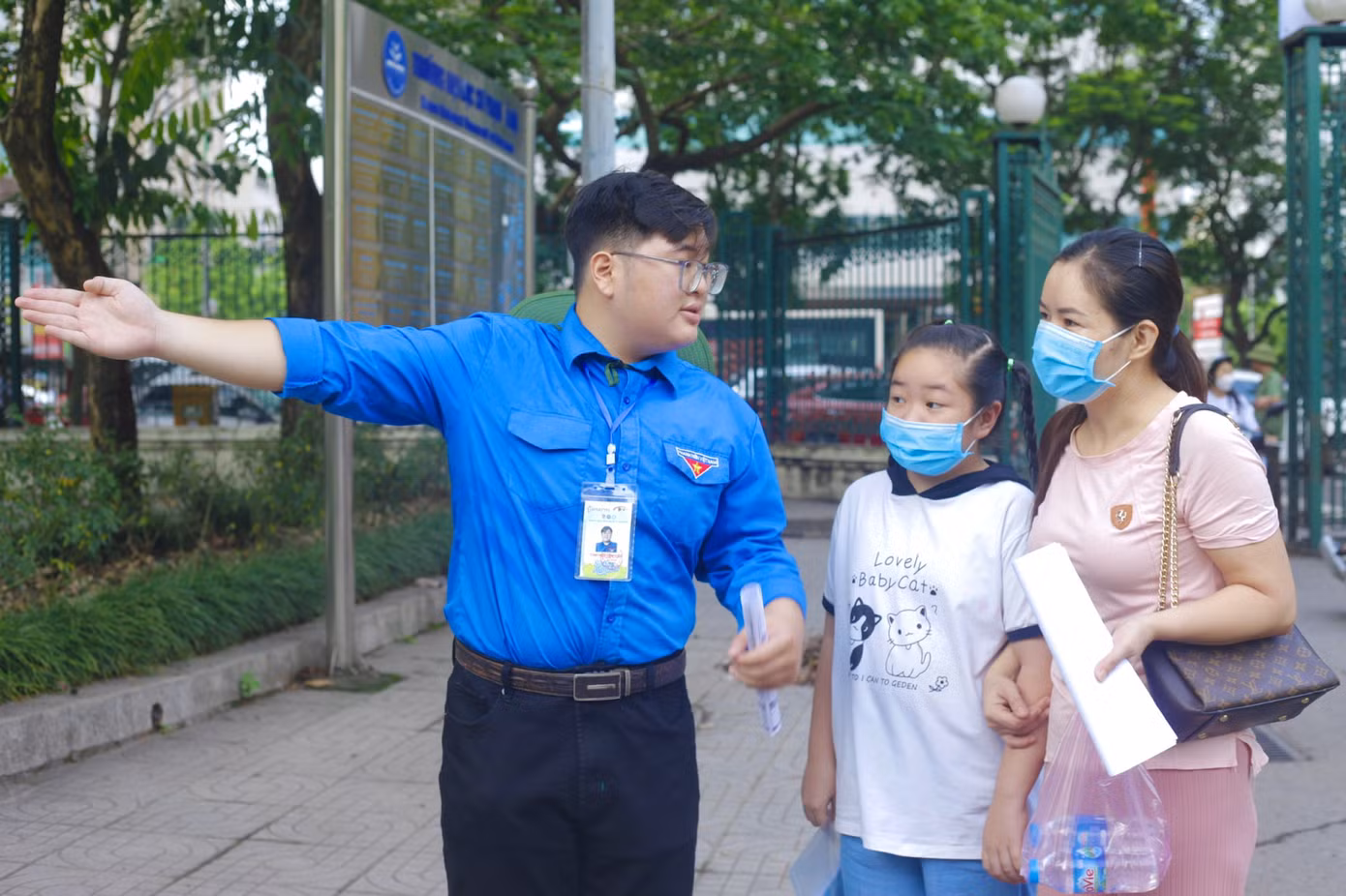 Quang Long đồng hành cùng chương trình Tiếp sức mùa thi trong chiến dịch Mùa Hè Xanh, góp phần tiếp lửa cho sĩ tử trên con đường chinh phục ước mơ.