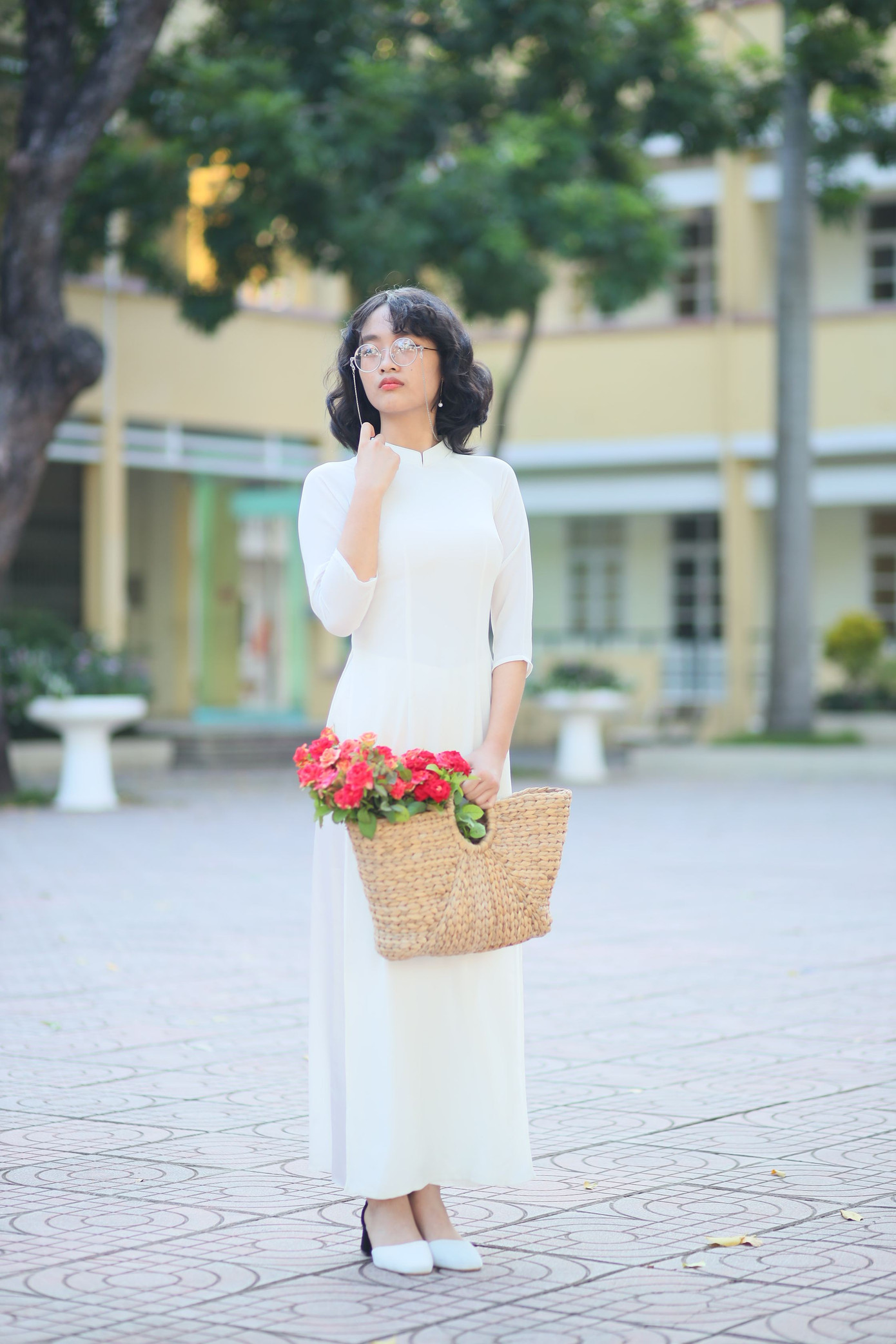 Lê Việt Thảo Nguyên (sinh năm 2006) là sinh viên khoa Thú y, Học viện Nông nghiệp Việt Nam. Lê Việt Thảo Nguyên (sinh năm 2006) là sinh viên khoa Thú y, Học viện Nông nghiệp Việt Nam.