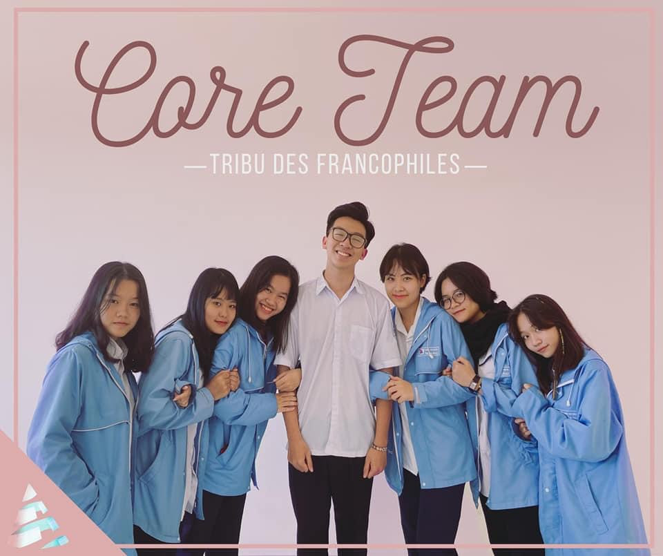 Anh cũng cùng bạn bè sáng lập CLB Tiếng Pháp TDF – Tribu des Francophiles.