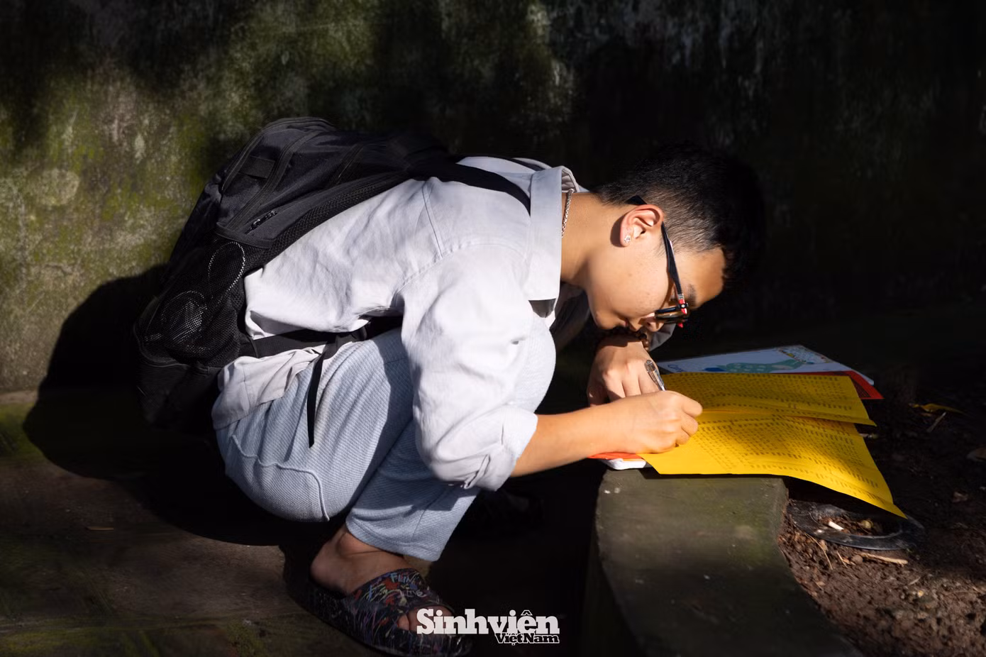 "Đại hội" dâng sớ cầu may tại Văn Miếu trong ngày 22 tháng 6.