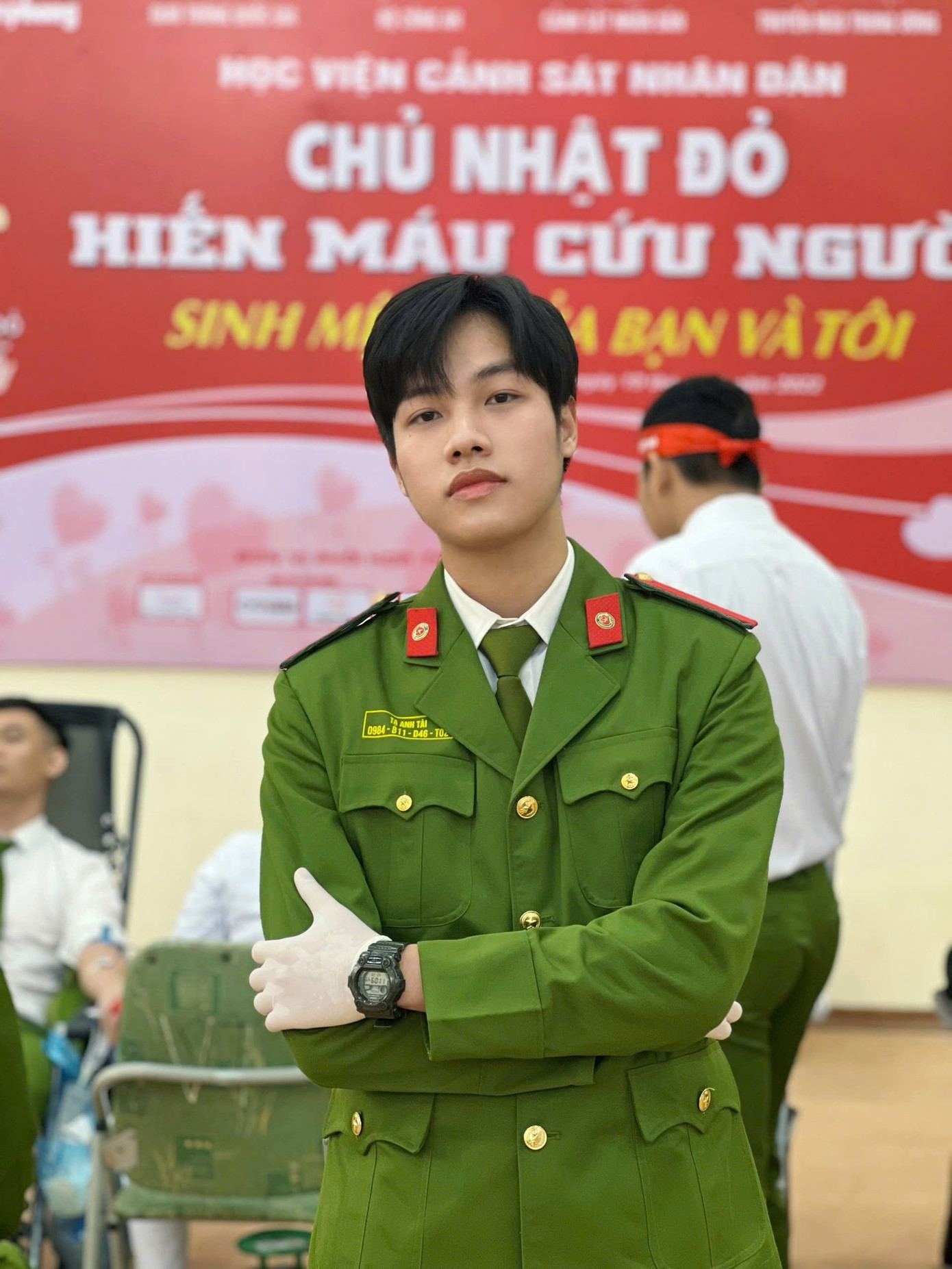 Tạ Anh Tài (sinh năm 2002) là sinh viên năm cuối Học viện Cảnh sát nhân dân. Tạ Anh Tài (sinh năm 2002) là sinh viên năm cuối Học viện Cảnh sát nhân dân.