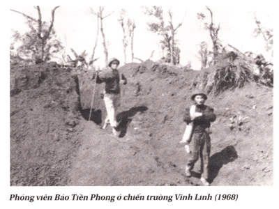 Phóng viên báo Tiền Phong ở chiến trường Vĩnh Linh năm 1968