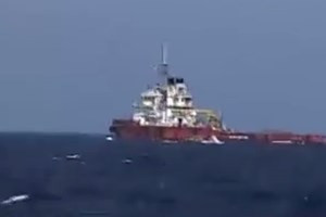 10 video ‘hot’: Cựu tổng thống Mỹ nhảy dù mừng sinh nhật ảnh 10