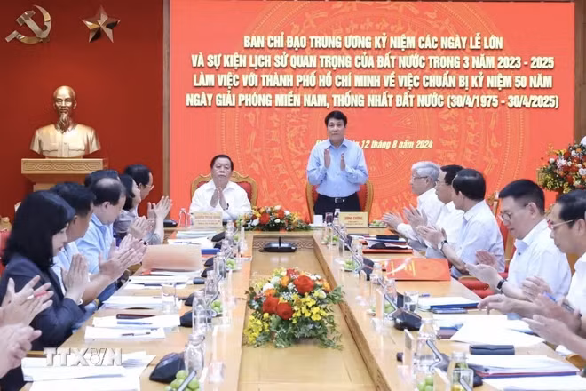 Quang cảnh buổi làm việc. (Ảnh: Phương Hoa/TTXVN). Quang cảnh buổi làm việc. (Ảnh: Phương Hoa/TTXVN).