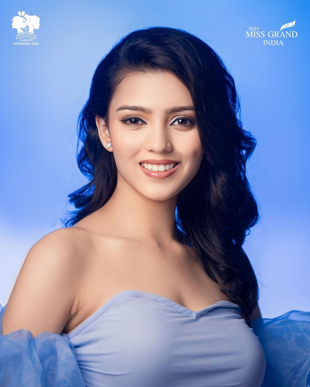 Người đẹp Shivangi Desai được trao danh hiệu Miss Charm India 2024. Cô đại diện Ấn Độ sang Mỹ tham dự Miss Charm 2024 tổ chức ở Los Angeles.