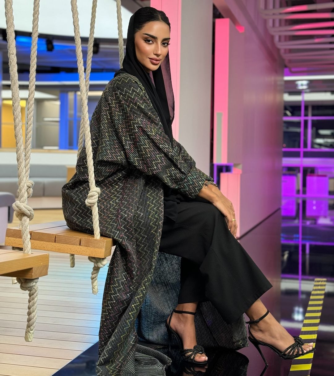 Sự xuất hiện của Noura Aljasmi tại cuộc thi Hoa hậu Trái Đất 2024 được cho là mang tới sự đổi mới thú vị. Cô được đánh giá là nhân tố gây bất ngờ ở cuộc thi năm nay.