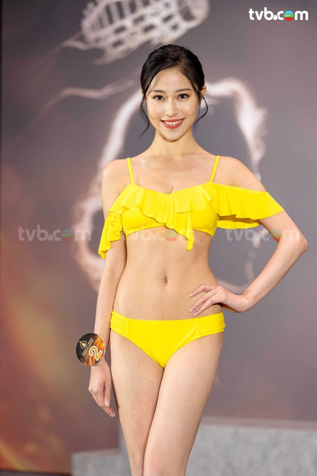 Ellyn gây chú ý với nụ cười rạng rỡ, ngọt ngào. Cô thuộc nhóm có nhan sắc nổi bật nhất của vòng sơ khảo Hoa hậu Hong Kong 2024. Ellyn được đánh giá là ứng cử viên sáng giá cho vương miện. Cô có thân hình cân đối.