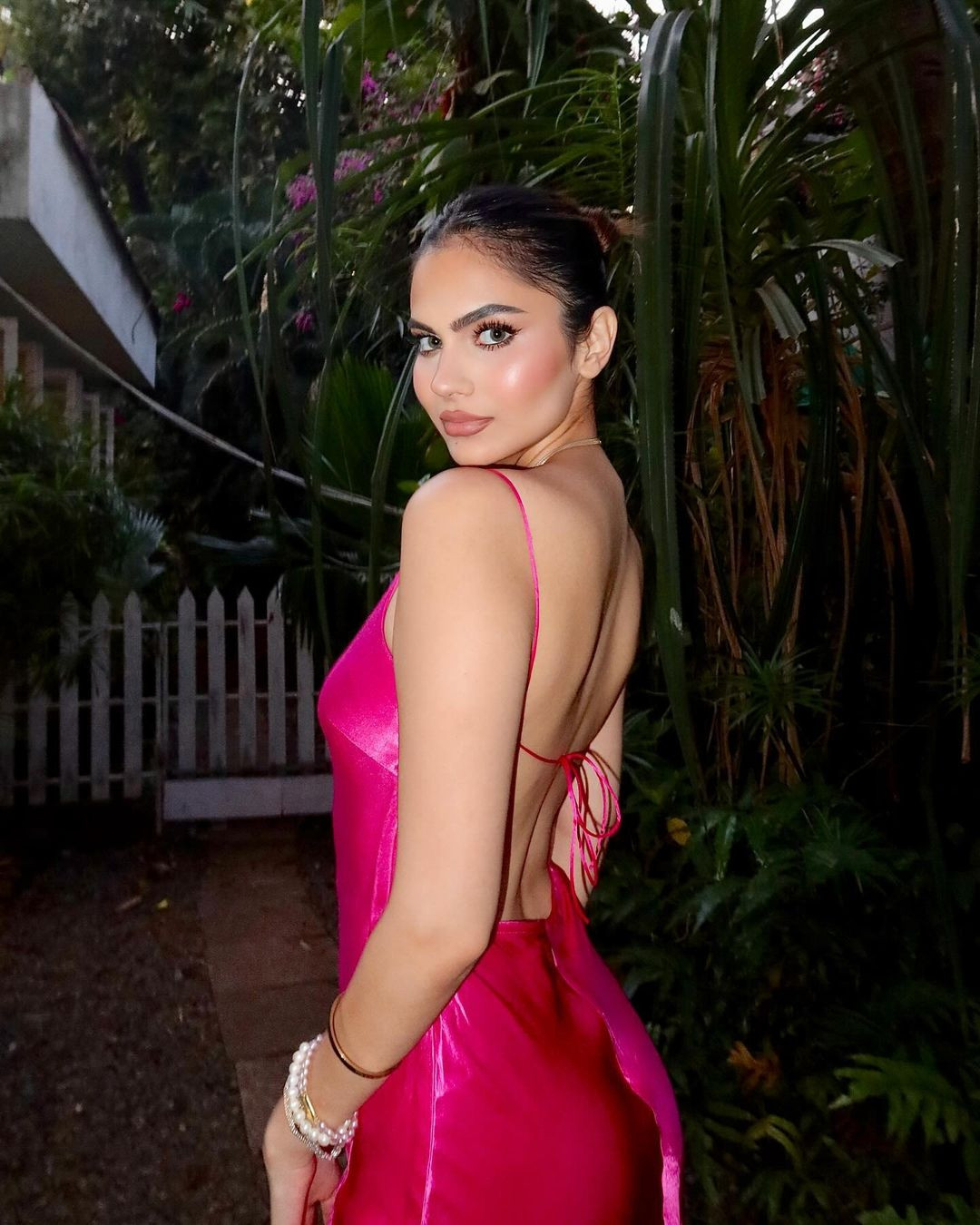 Rachel muốn trao quyền cho trẻ em nghèo bằng cách kêu gọi vốn và tạo ra môi trường giáo dục cho chúng.