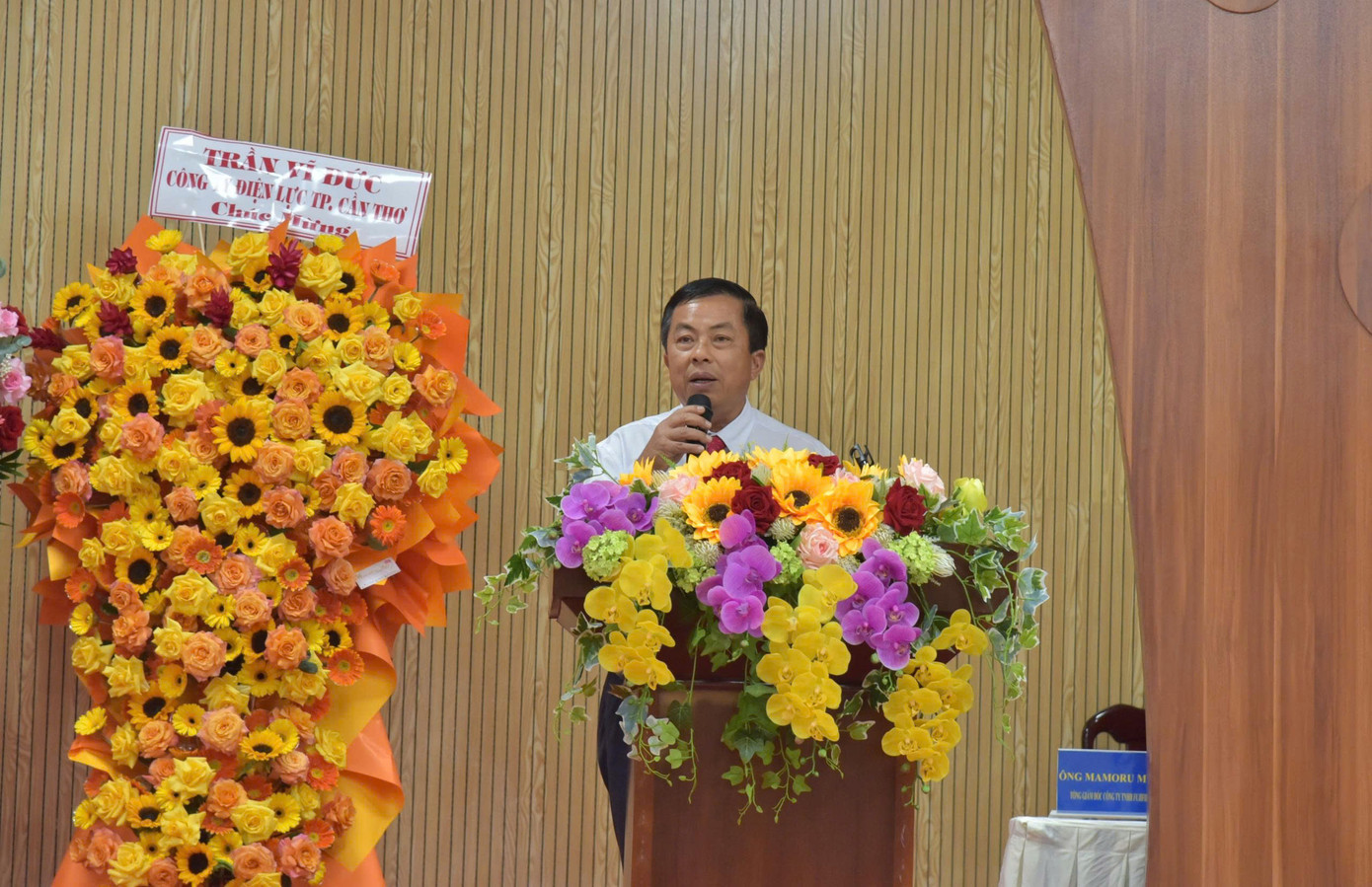 BS.CK2 Nguyễn Minh Vũ, Giám đốc Bệnh viện Đa khoa Trung ương Cần Thơ phát biểu.