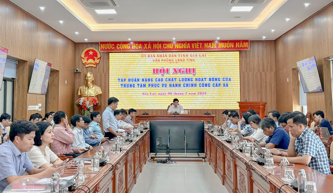 Hội nghị tập huấn nâng cao chất lượng hoạt động của Trung tâm Phục vụ hành chính công cấp xã trên địa bàn tỉnh Hội nghị tập huấn nâng cao chất lượng hoạt động của Trung tâm Phục vụ hành chính công cấp xã trên địa bàn tỉnh