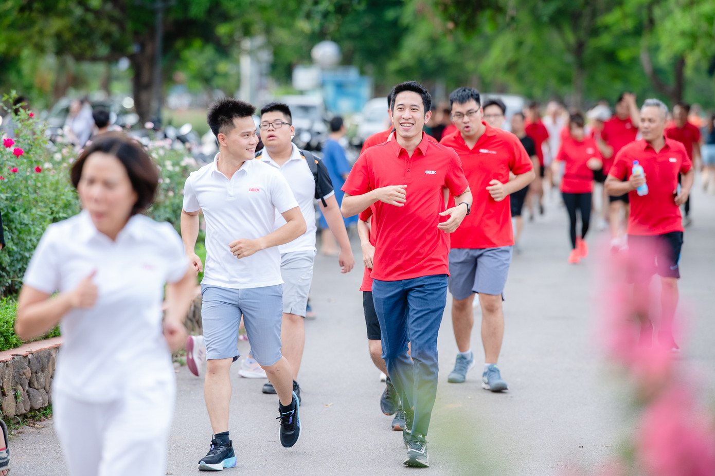 Sự kiện Kick - off giải chạy “Hành trình tự hào” được tổ chức tại Công viên Thống Nhất, Hà Nội vào ngày 13/6/2025