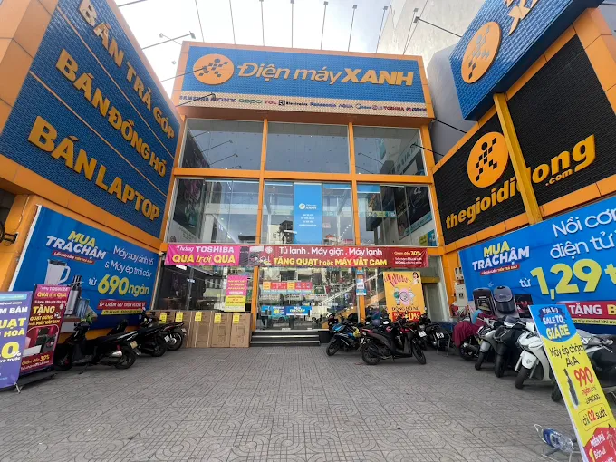 Việc nhanh chóng thay đổi giá của hàng trăm nghìn mã sản phẩm trên toàn bộ hệ thống thể hiện sự minh bạch, tử tế trong kinh doanh của nhà bán lẻ