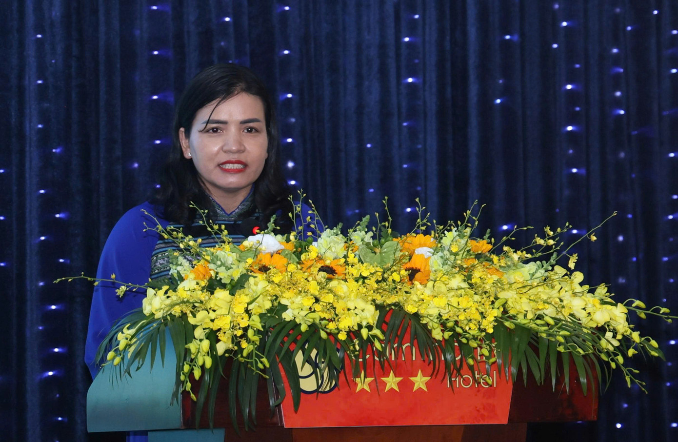 Phó Chủ tịch Thường trực UBND tỉnh Quảng Ngãi Y Ngọc phát biểu tại buổi tọa đàm Phó Chủ tịch Thường trực UBND tỉnh Quảng Ngãi Y Ngọc phát biểu tại buổi tọa đàm