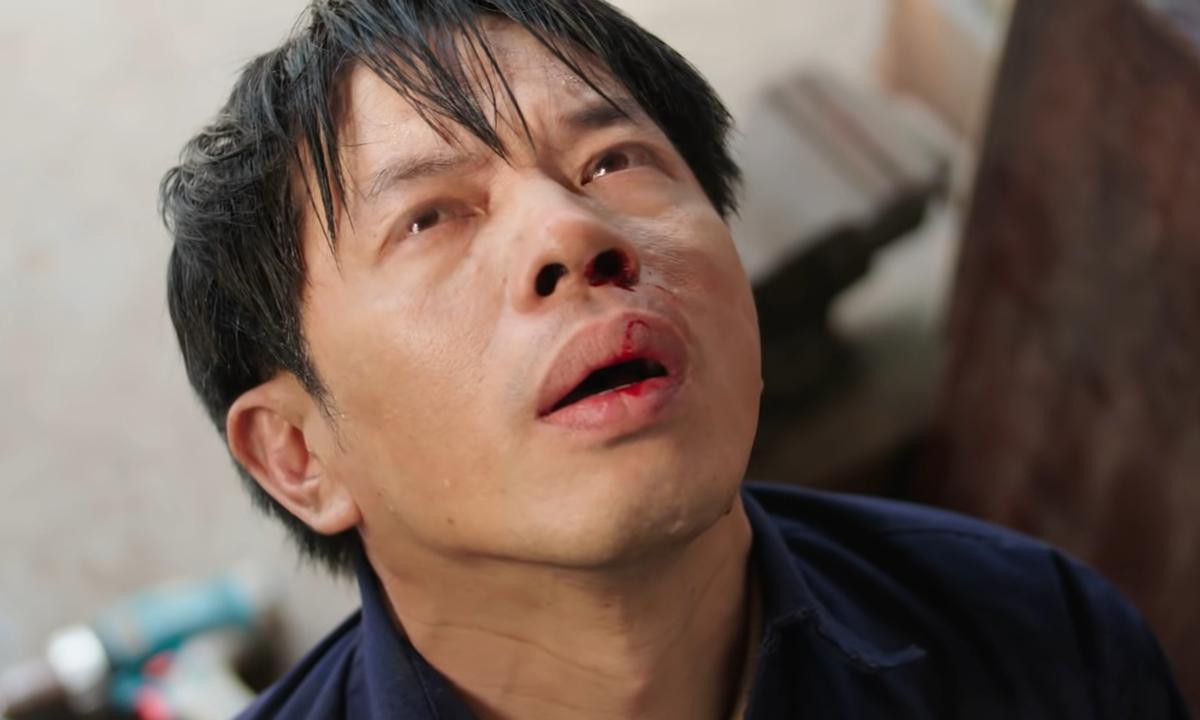 Ngọc đổ máu vì anh em.