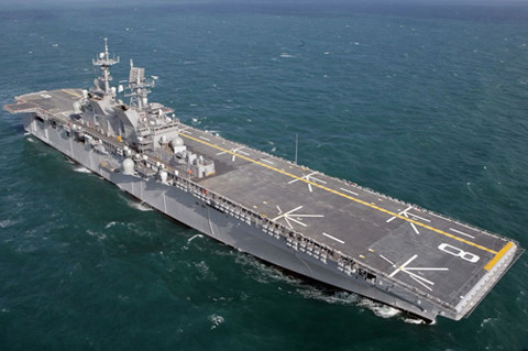 Tàu sân bay USS Makin Island. Ảnh: Newscientist