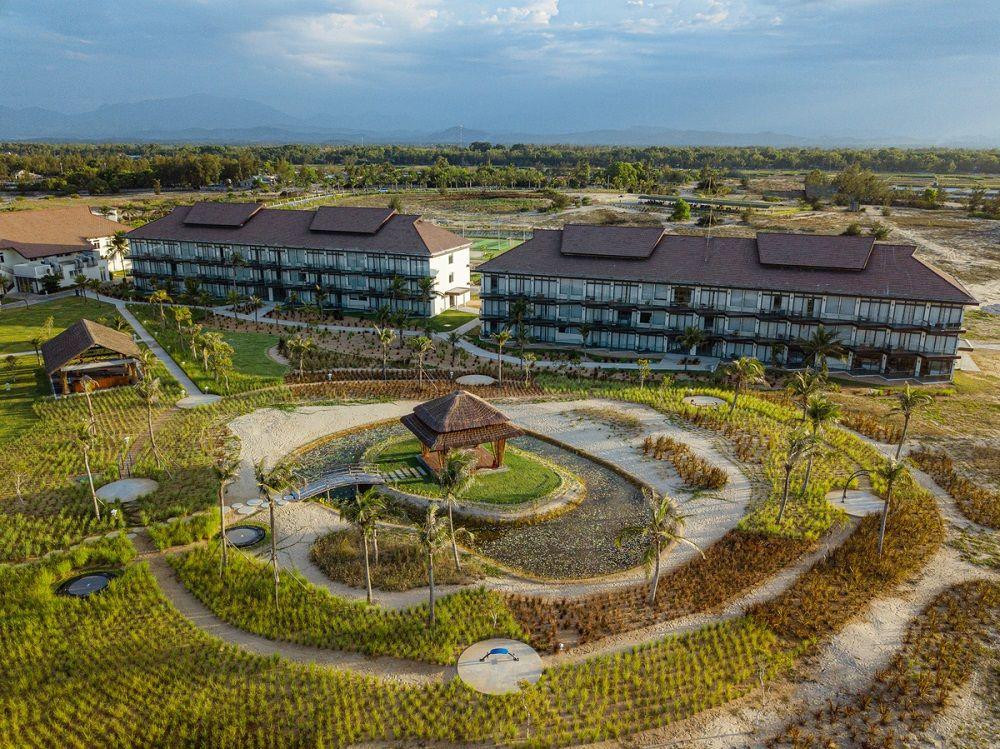 Thiết kế cảnh quan của TUI BLUE đậm chất truyền thống Việt Nam.