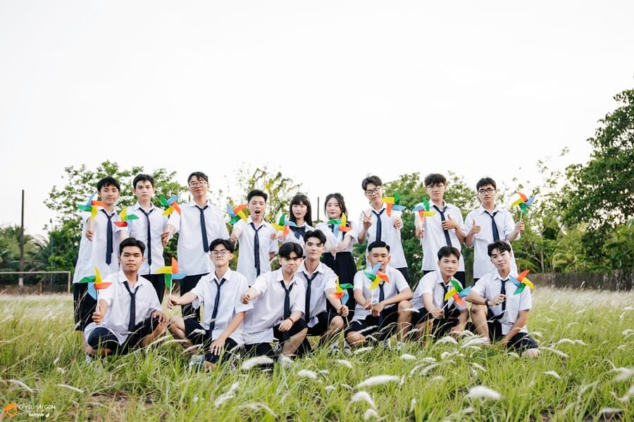 Bức ảnh được chụp trên đồng cỏ lau nhận về nhiều lượt thích.