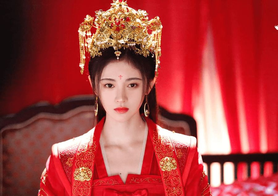 Tạo hình phim Như Ý Phương Phi.