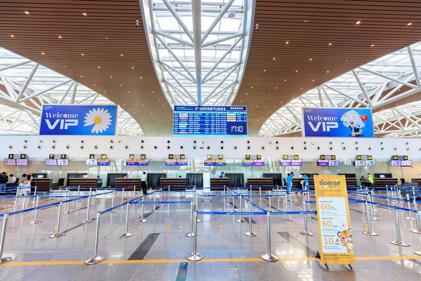 Các V.I.P đúng chuẩn VIP đợt này rồi nhé! Các V.I.P đúng chuẩn VIP đợt này rồi nhé!