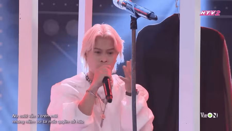 Rap không chỉ đơn giản là âm nhạc để nghe mà còn là thông điệp của giới trẻ. Ảnh: Rap Việt