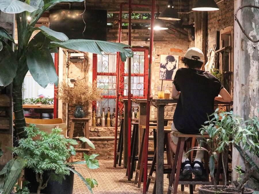 Khung cảnh ấm áp đến nao lòng. Khung cảnh ấm áp đến nao lòng.