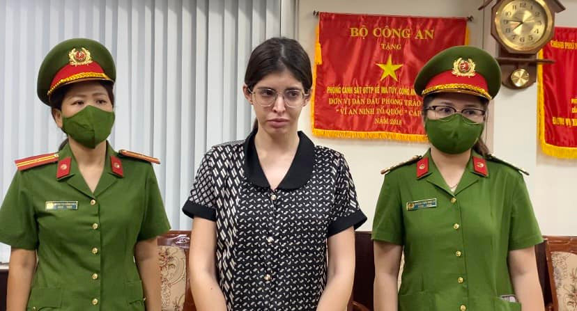 Nguyễn Thị An (An Tây/Andrea Aybar).